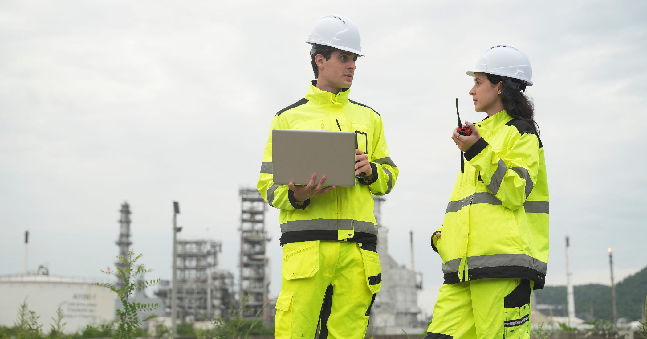 Safety Management Software Platforms: Moving from Paper-Based Risk to Real-Time Control