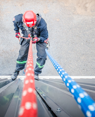 rope outside building